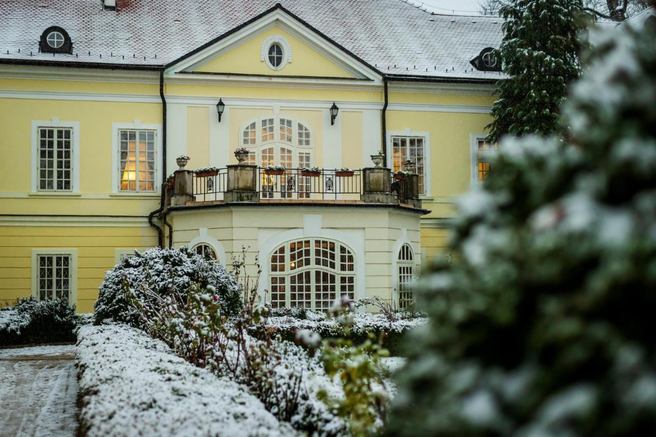 Hotel Szidónia Castle Röjtökmuzsaj Exterior foto