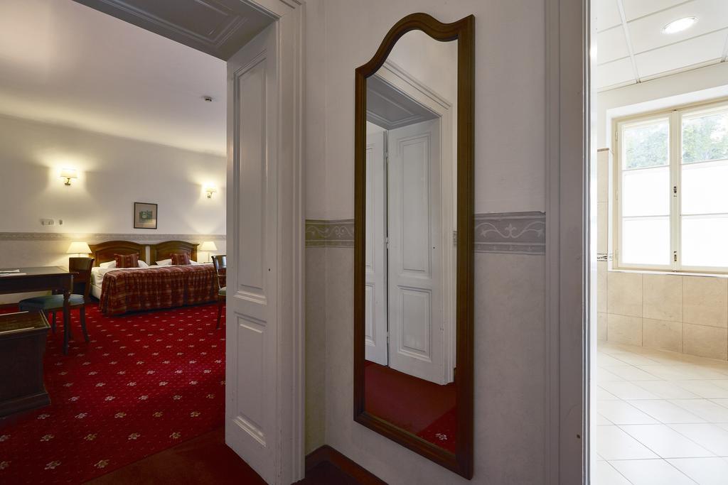 Hotel Szidónia Castle Röjtökmuzsaj Exterior foto